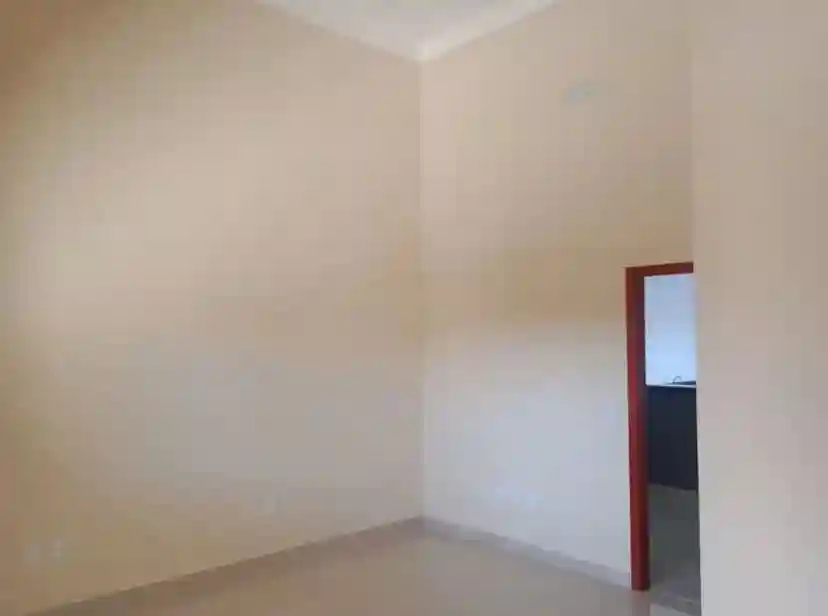 Casa com 3 quartos à venda, 200m² — foto 4 de 10