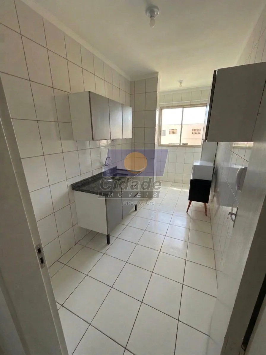 Apartamento com 3 quartos para aluguel, 76m² — foto 5 de 6