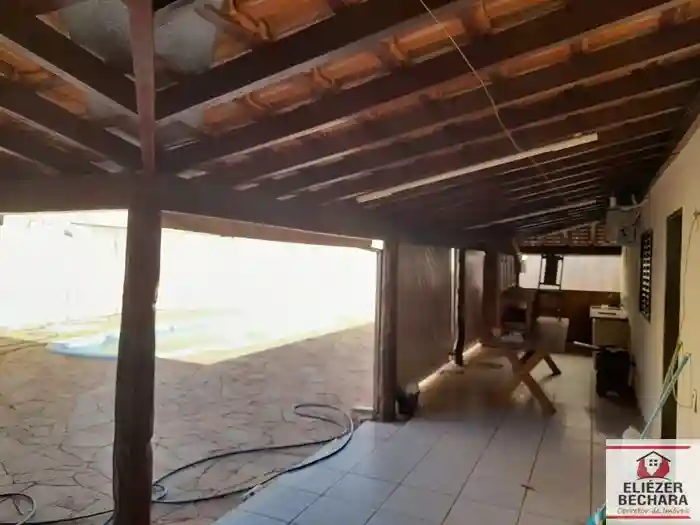 Casa com 3 quartos à venda, 234m² — foto 12 de 12