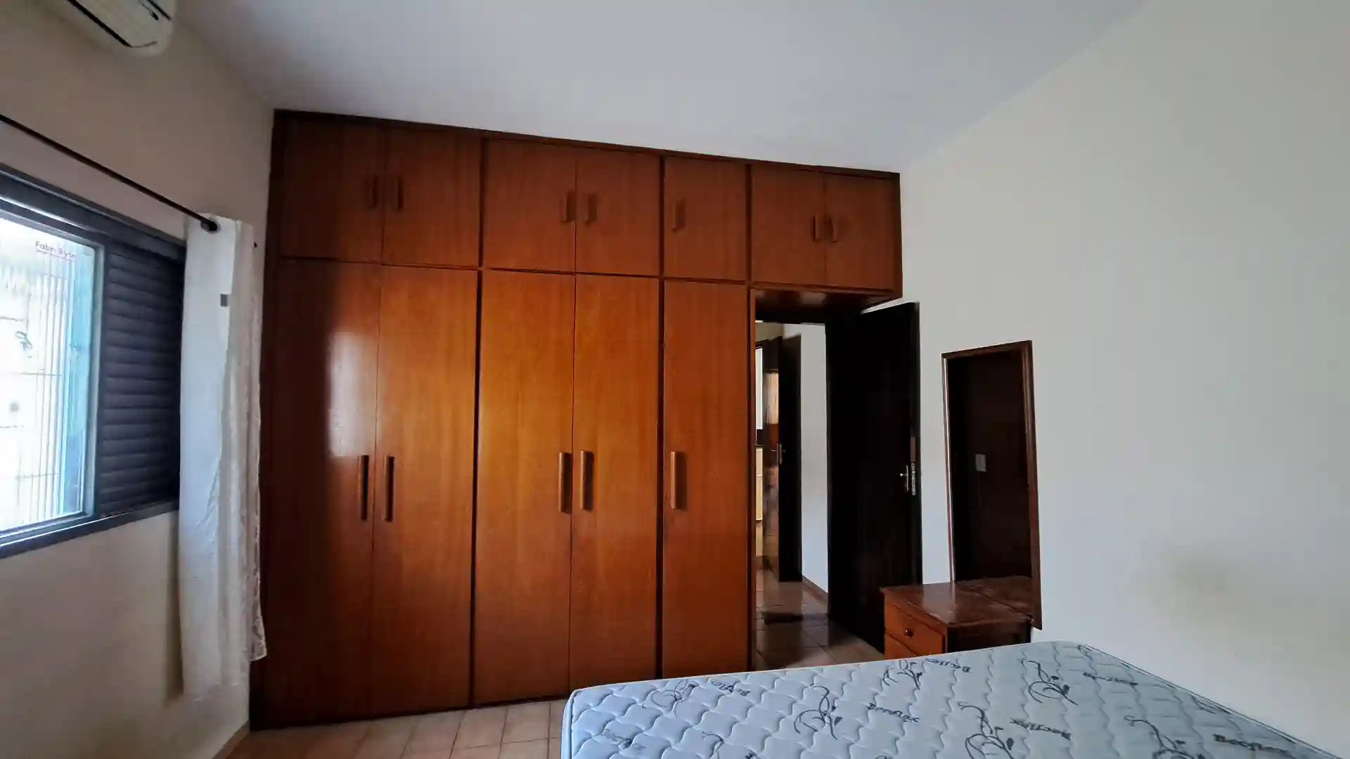 Casa com 3 quartos à venda, 360m² — foto 8 de 29