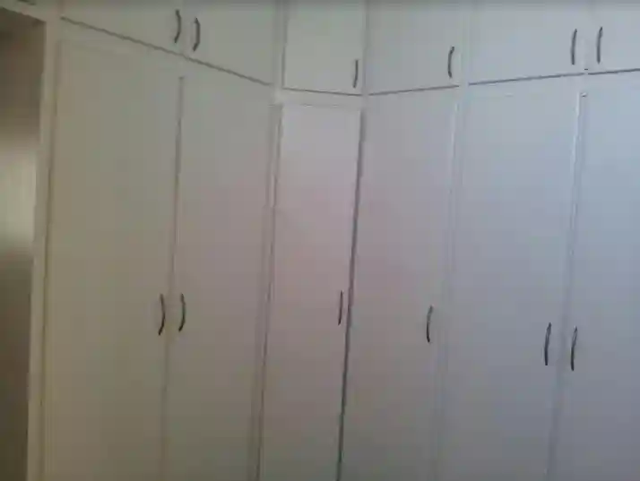 Casa com 3 quartos à venda, 310m² — foto 17 de 18