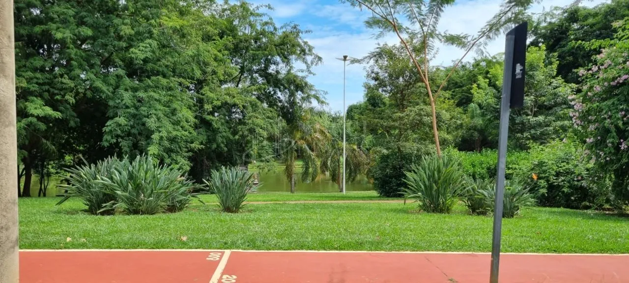 Terreno / Lote / Condomínio à venda — foto 7 de 8