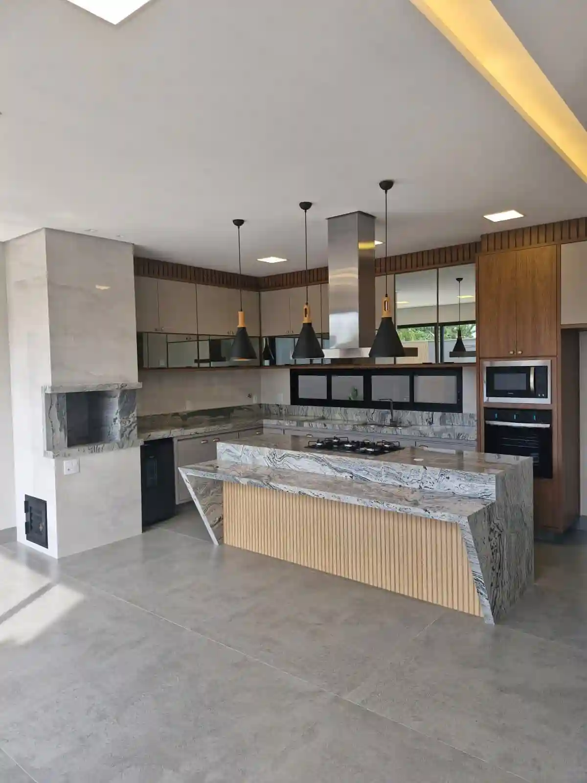 Casa de Condomínio com 3 quartos à venda, 405m² — foto 8 de 28