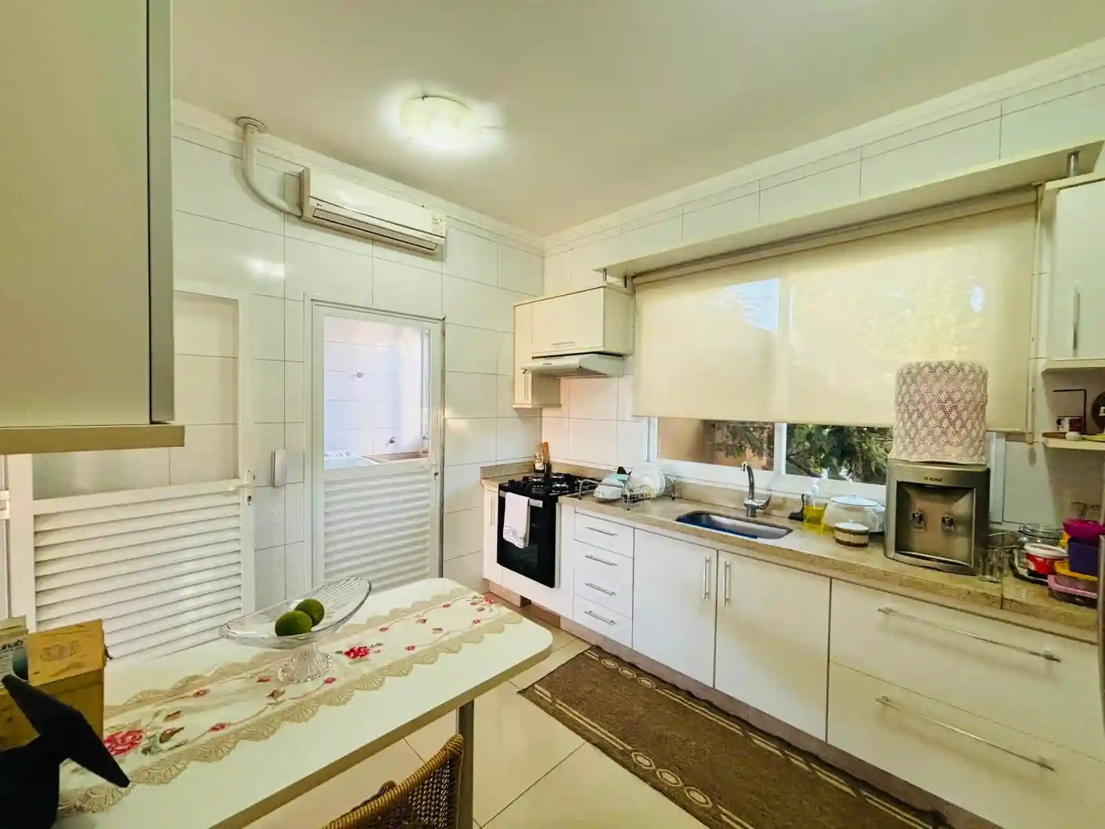 Casa de Condomínio com 3 quartos à venda, 256m² — foto 18 de 59