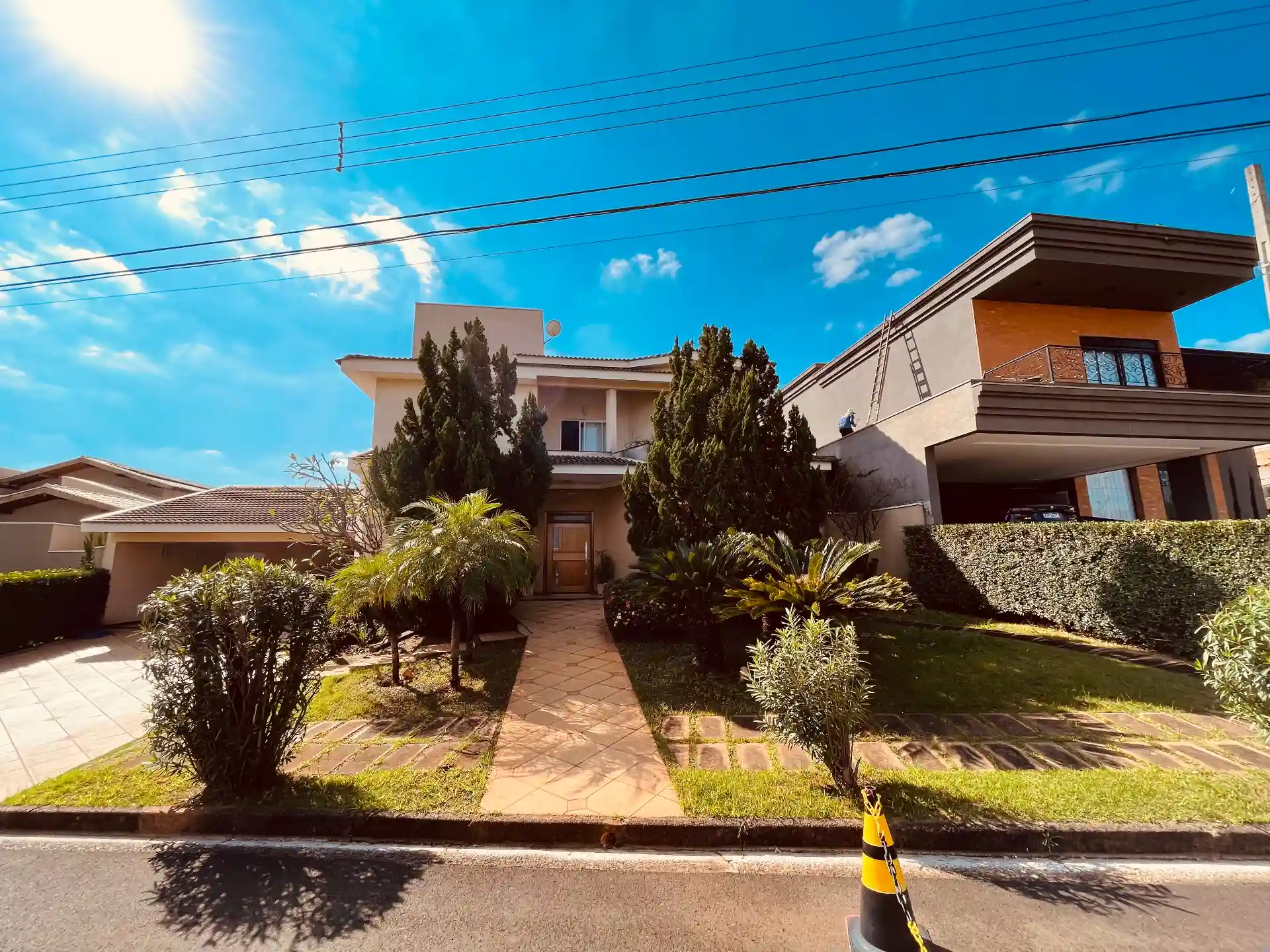 Casa de Condomínio com 4 quartos à venda, 654m² — foto 4 de 42