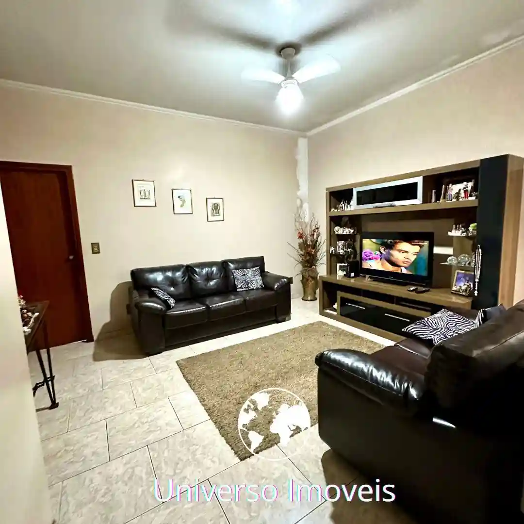 Casa com 4 quartos à venda, 199m² — foto 6 de 17