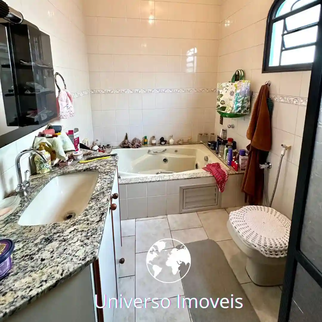 Casa com 4 quartos à venda, 199m² — foto 10 de 17