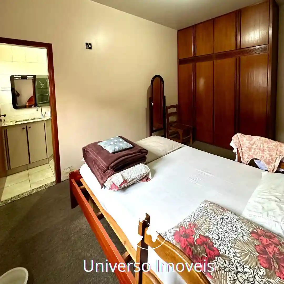 Casa com 4 quartos à venda, 199m² — foto 11 de 17