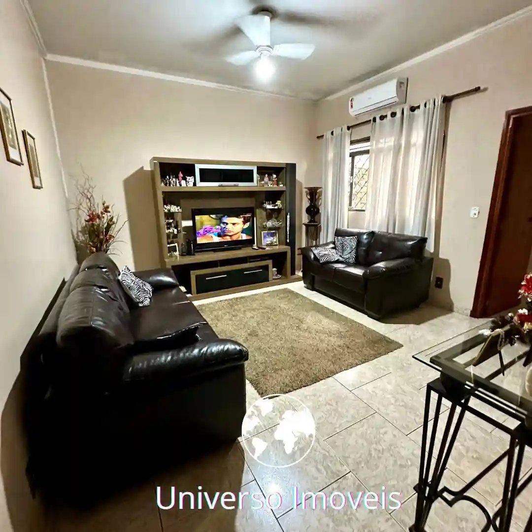 Casa com 4 quartos à venda, 199m² — foto 5 de 17