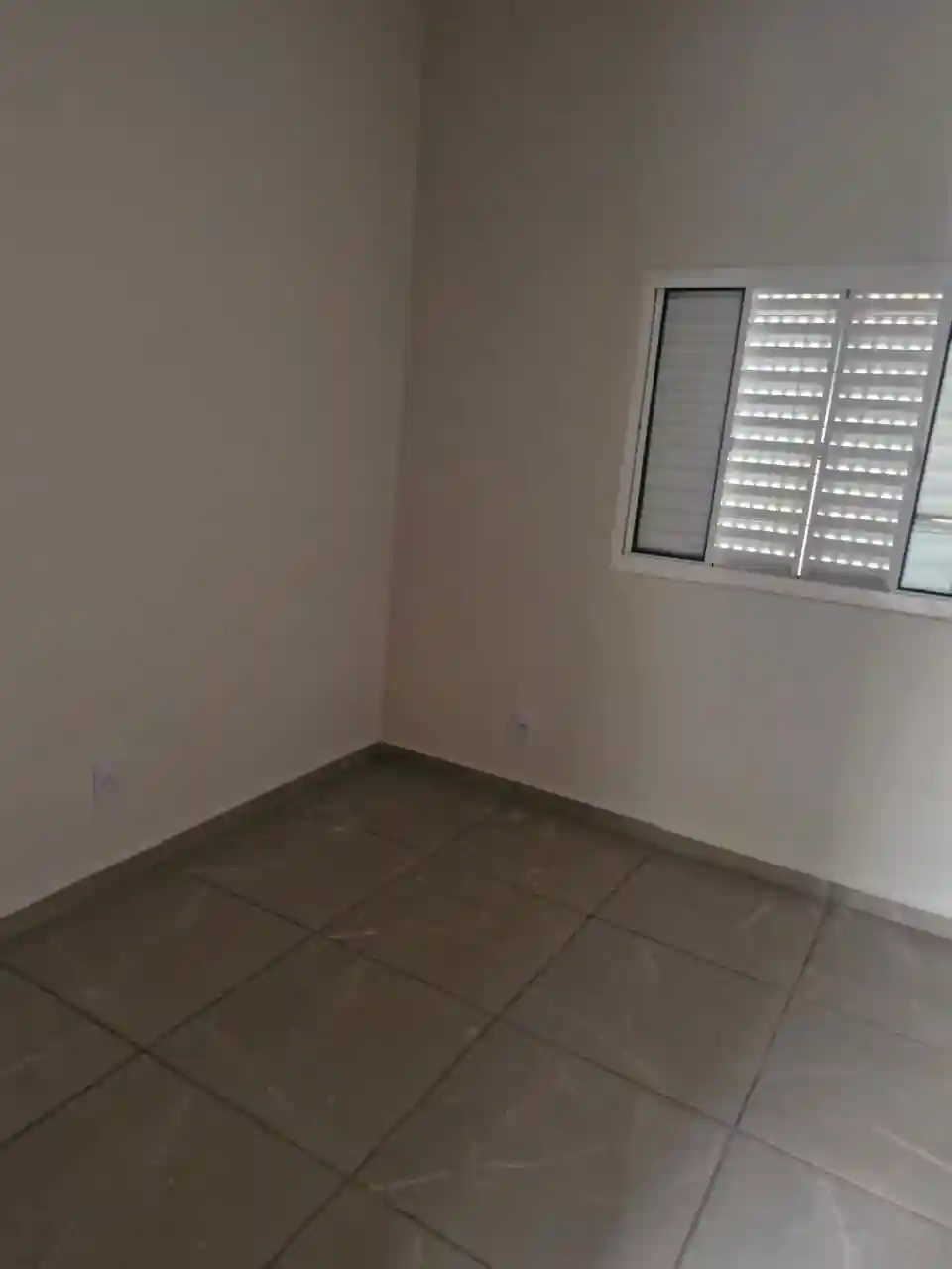 Casa com 1 quarto para aluguel, 295m² — foto 8 de 8