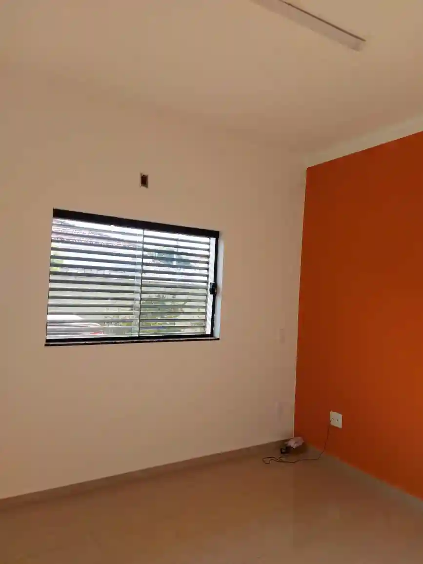 Imóvel Comercial com 5 quartos para aluguel, 90m² — foto 10 de 16