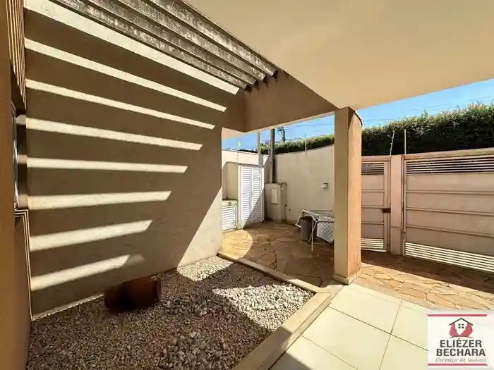 Casa com 3 quartos à venda, 140m² — foto 4 de 25