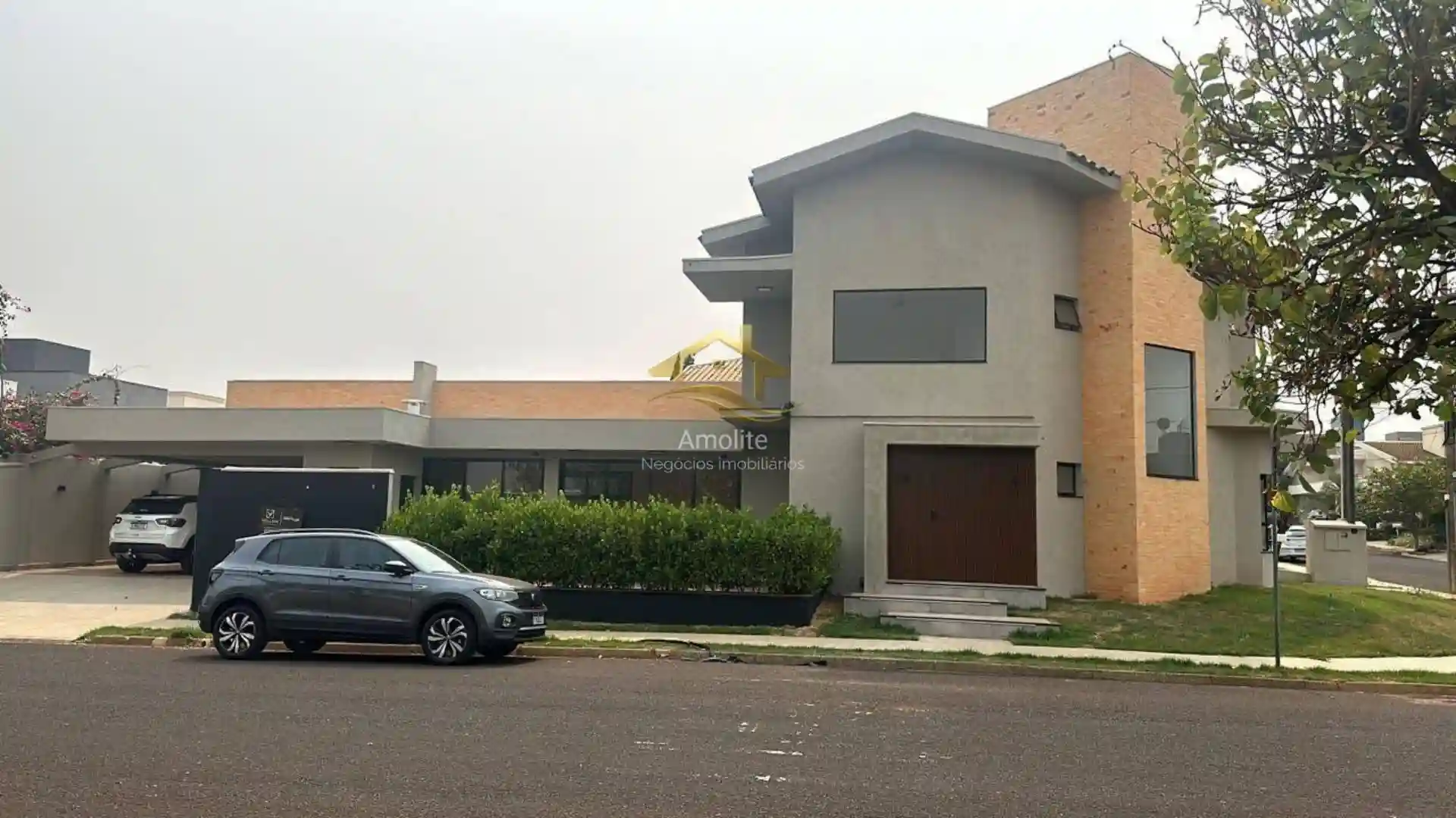 Casa de Condomínio com 4 quartos à venda, 243m² — foto 2 de 20