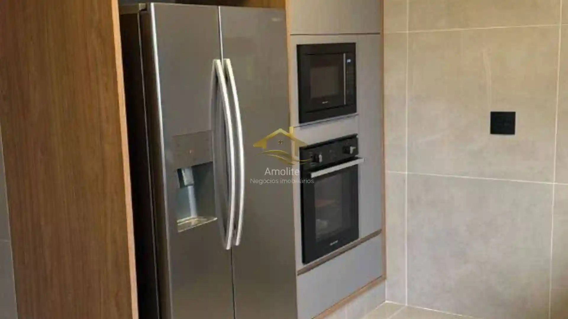 Casa de Condomínio com 4 quartos à venda, 243m² — foto 14 de 20