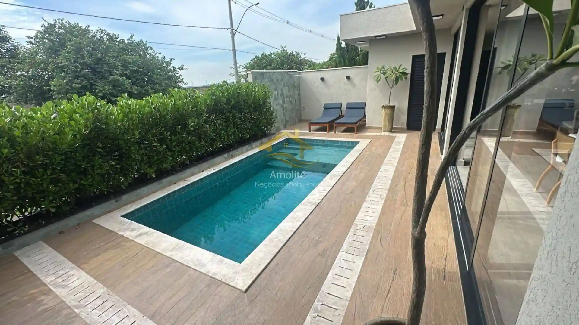 Casa de Condomínio com 4 quartos à venda, 243m² — foto 4 de 20