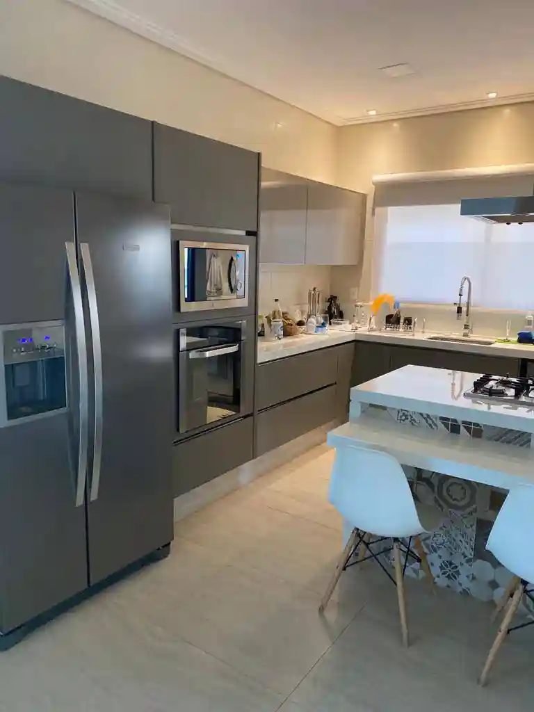 Casa de Condomínio com 4 quartos à venda, 280m² — foto 8 de 17