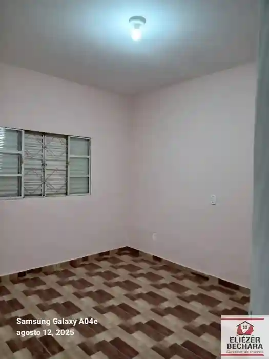 Casa com 2 quartos à venda, 130m² — foto 2 de 12