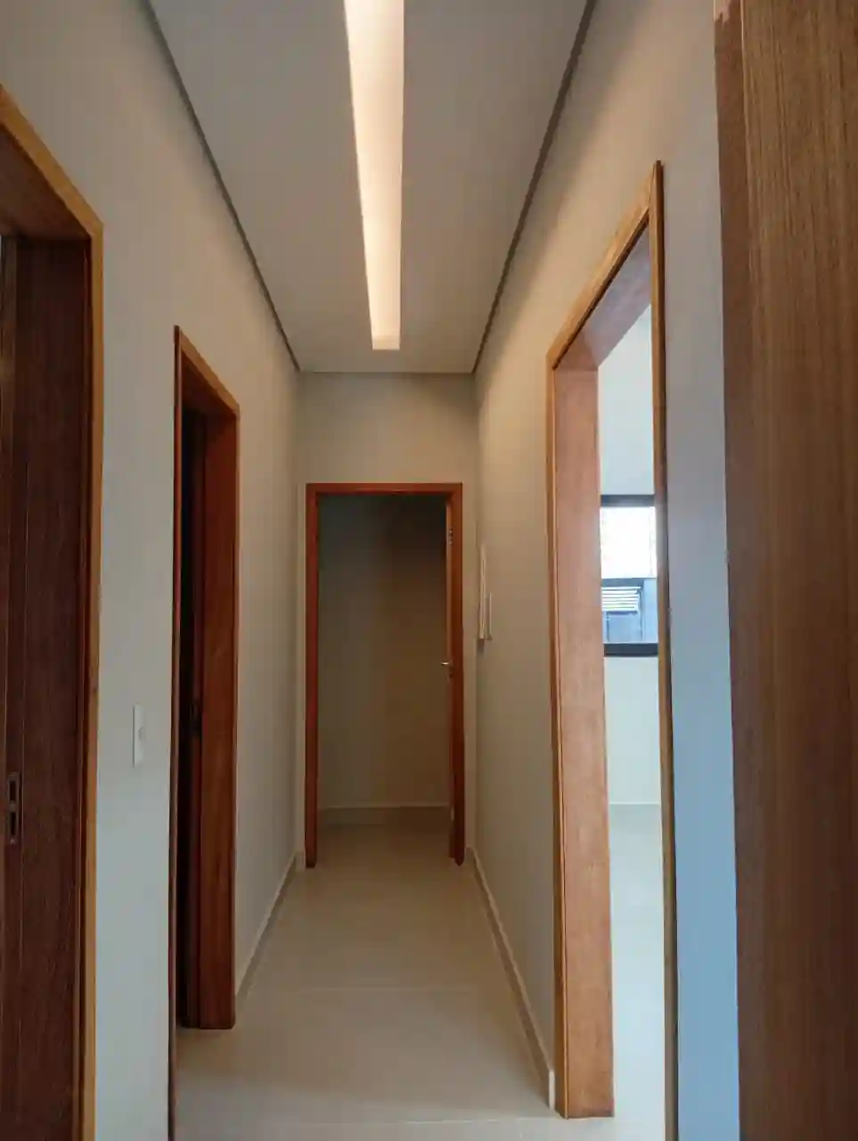 Casa com 3 quartos à venda, 200m² — foto 6 de 12