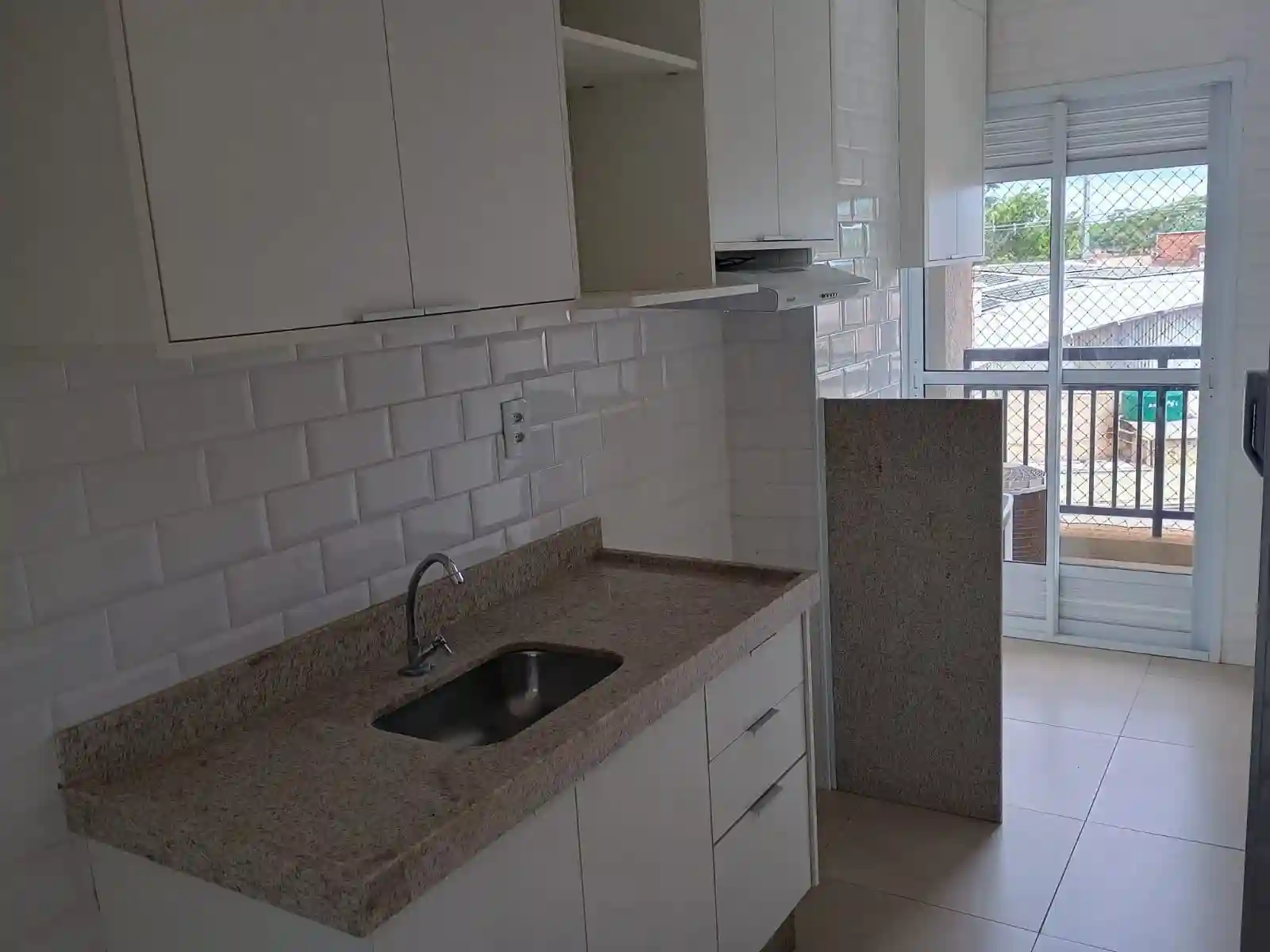 Apartamento com 3 quartos para aluguel, 74m² — foto 11 de 17
