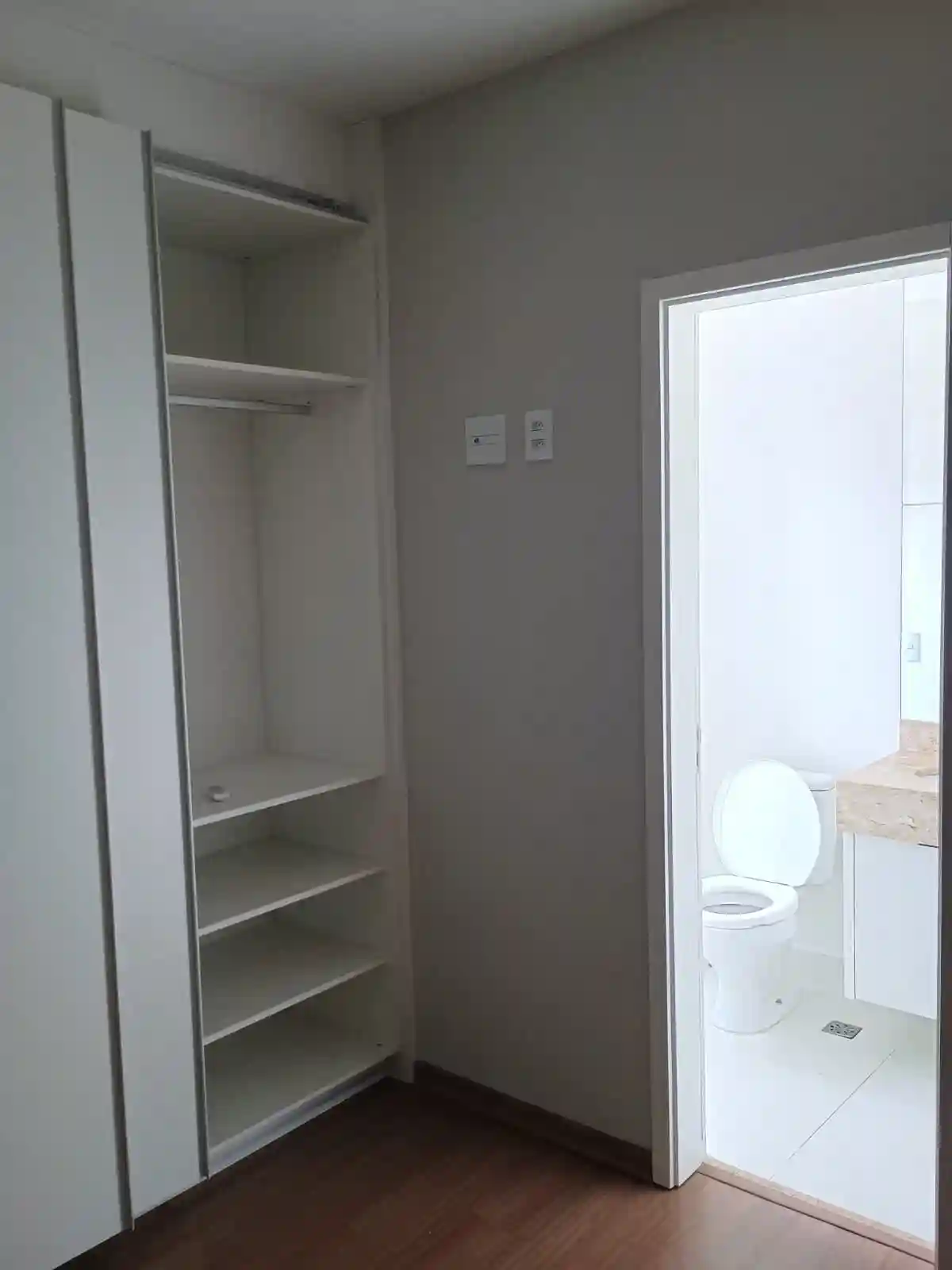 Apartamento com 3 quartos para aluguel, 74m² — foto 8 de 17