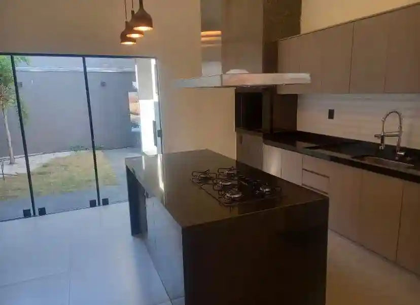 Casa de Condomínio com 3 quartos à venda, 150m² — foto 3 de 14