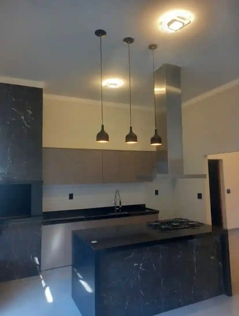 Casa de Condomínio com 3 quartos à venda, 150m² — foto 4 de 14