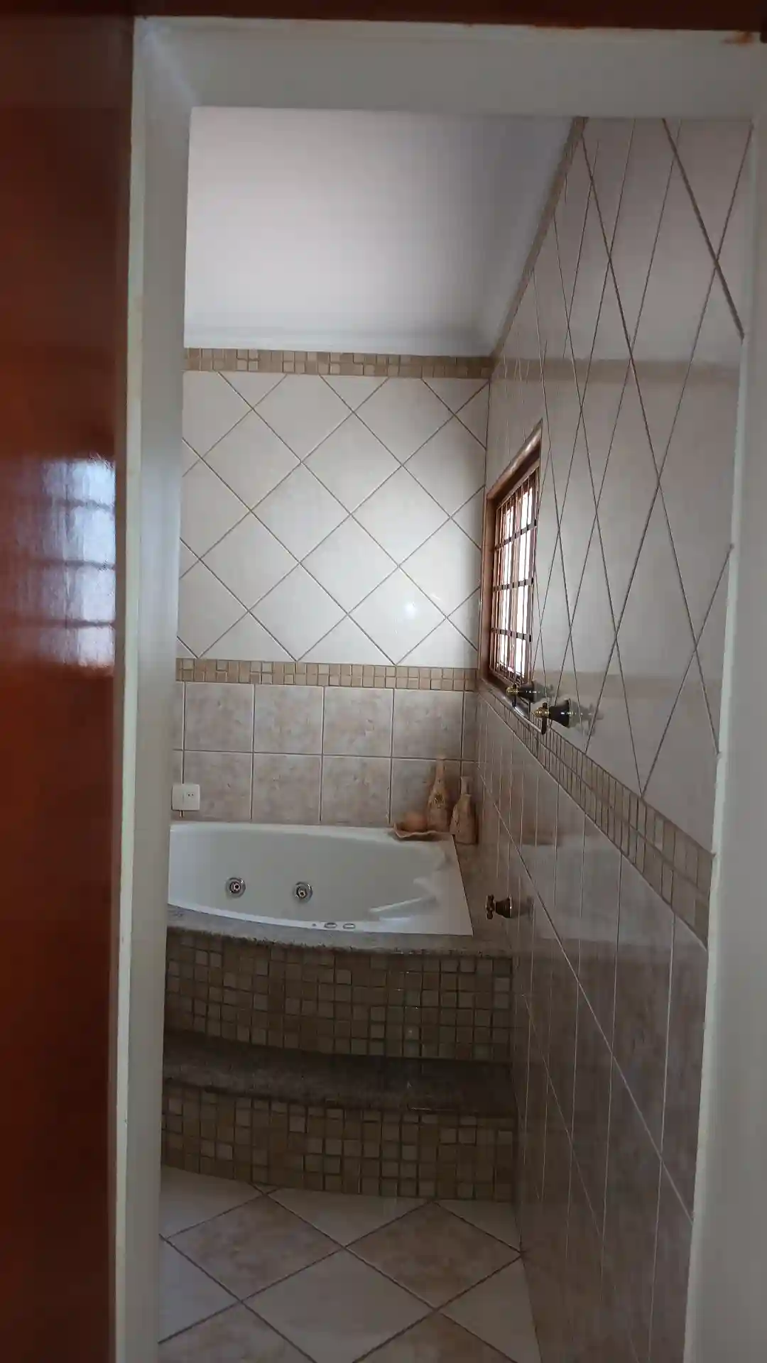 Sobrado com 4 quartos à venda, 343m² — foto 30 de 60