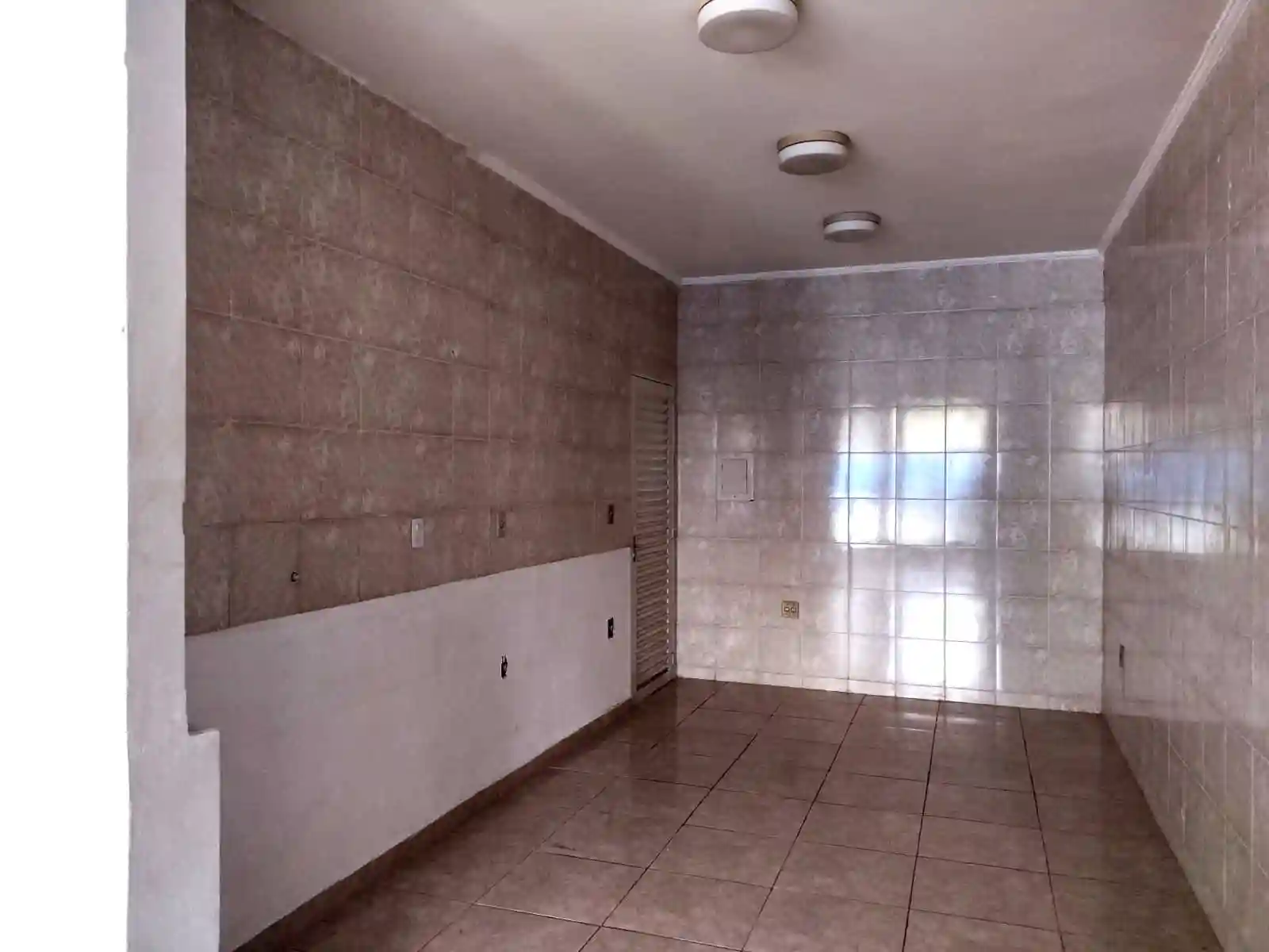 Loja / Salão / Ponto Comercial  à venda, 150m² — foto 4 de 10