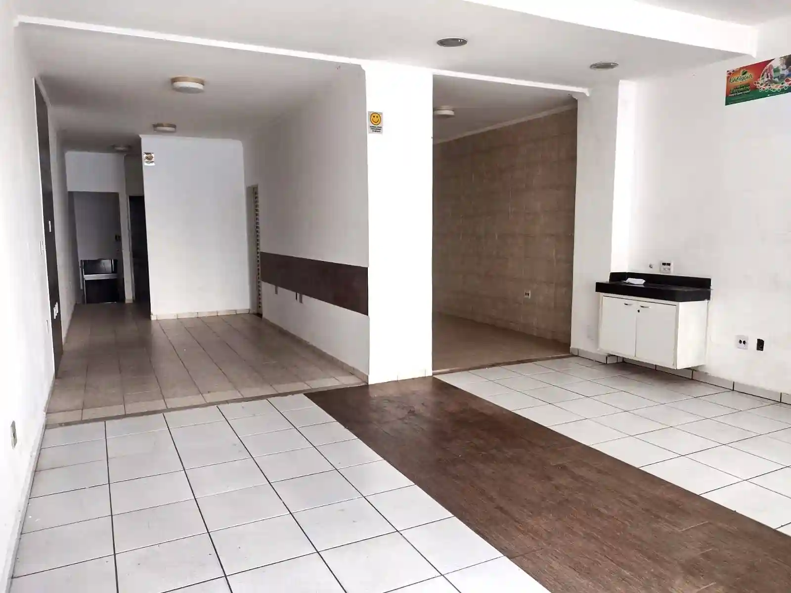 Loja / Salão / Ponto Comercial  à venda, 150m² — foto 7 de 10