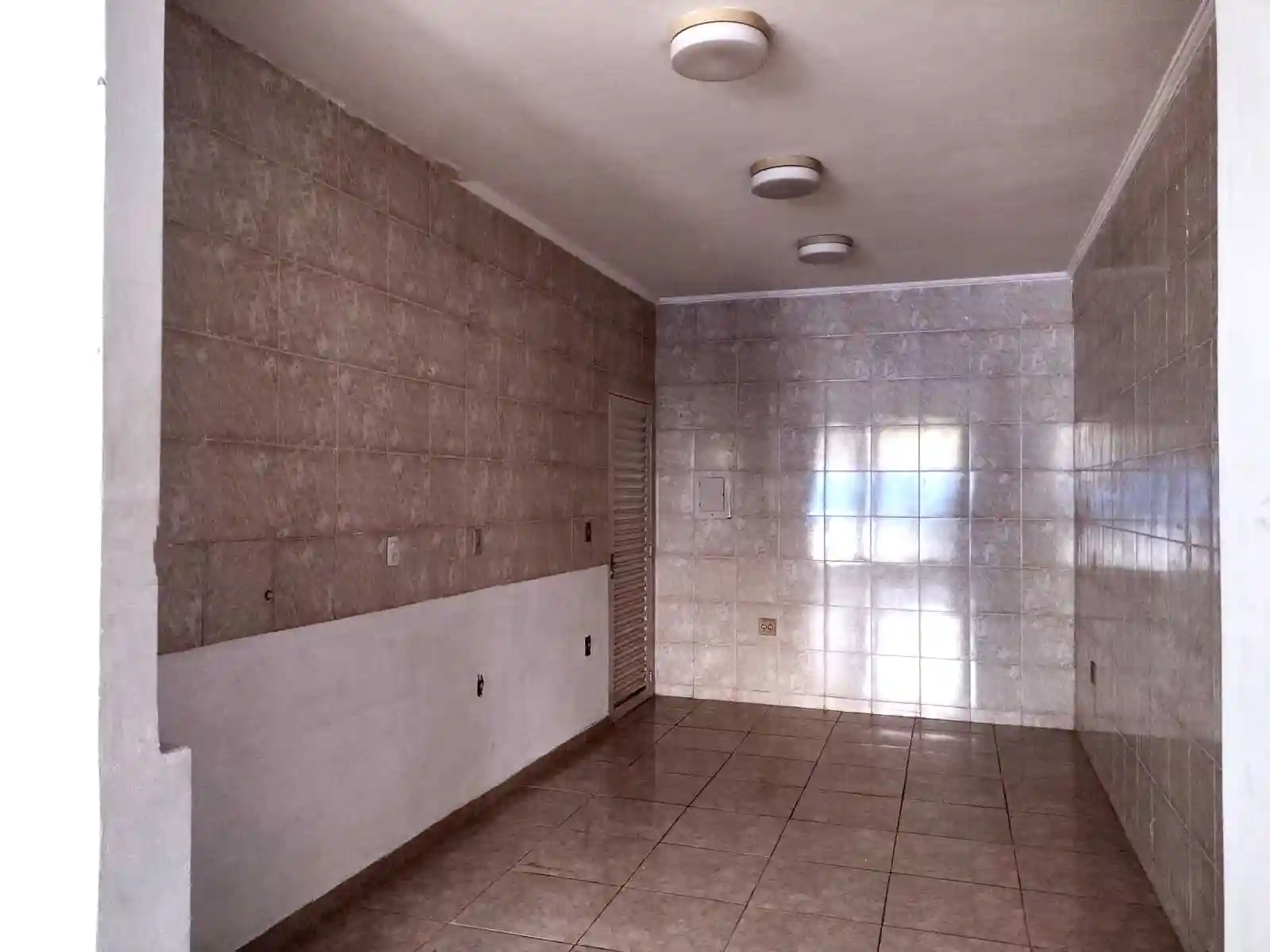 Loja / Salão / Ponto Comercial  à venda, 150m² — foto 6 de 10
