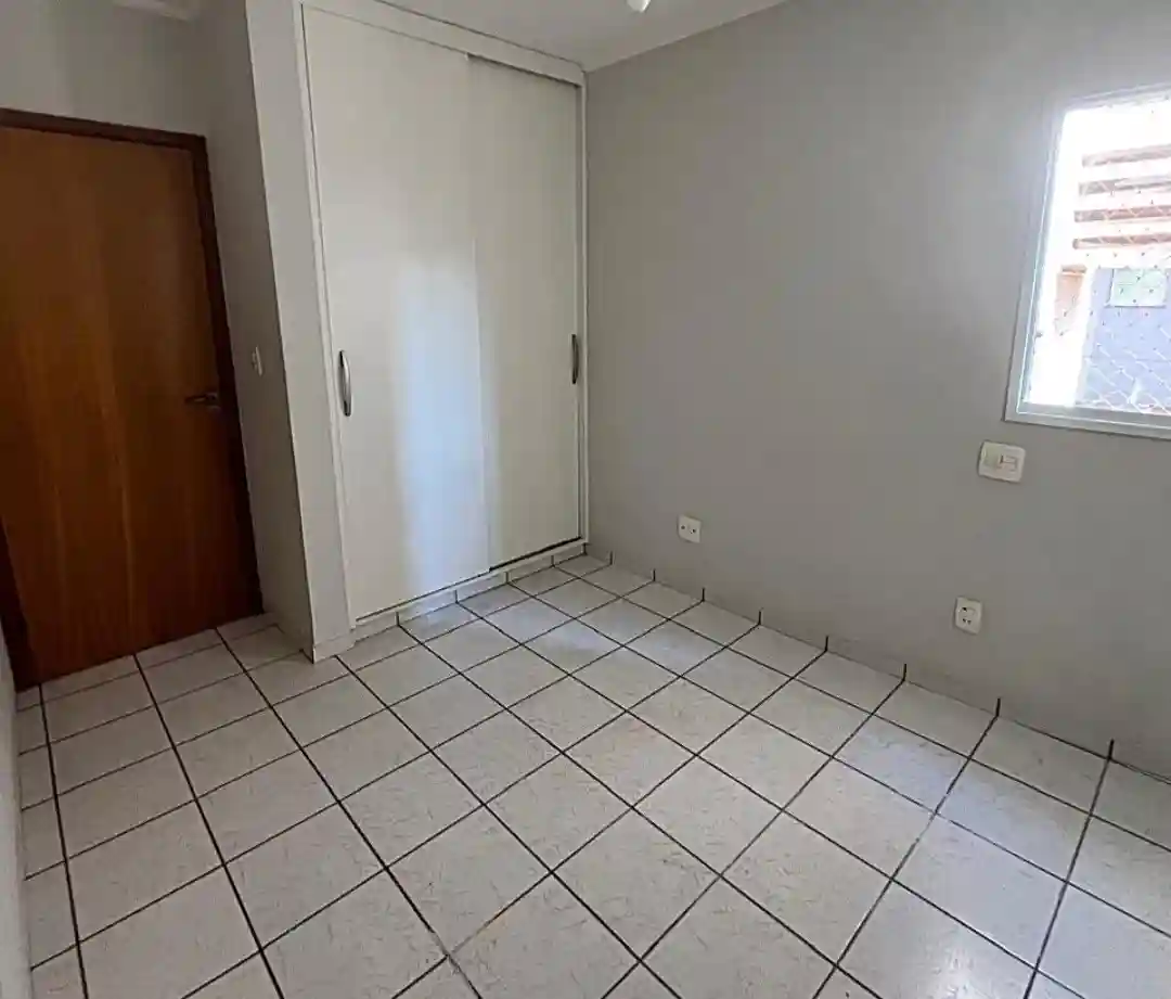 Apartamento com 3 quartos à venda, 90m² — foto 5 de 10