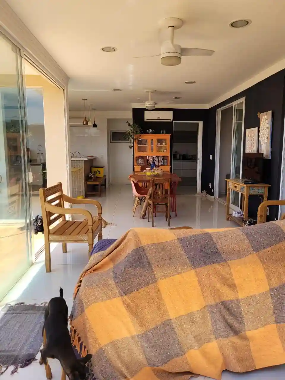 Casa de Condomínio com 4 quartos para aluguel, 214m² — foto 28 de 31