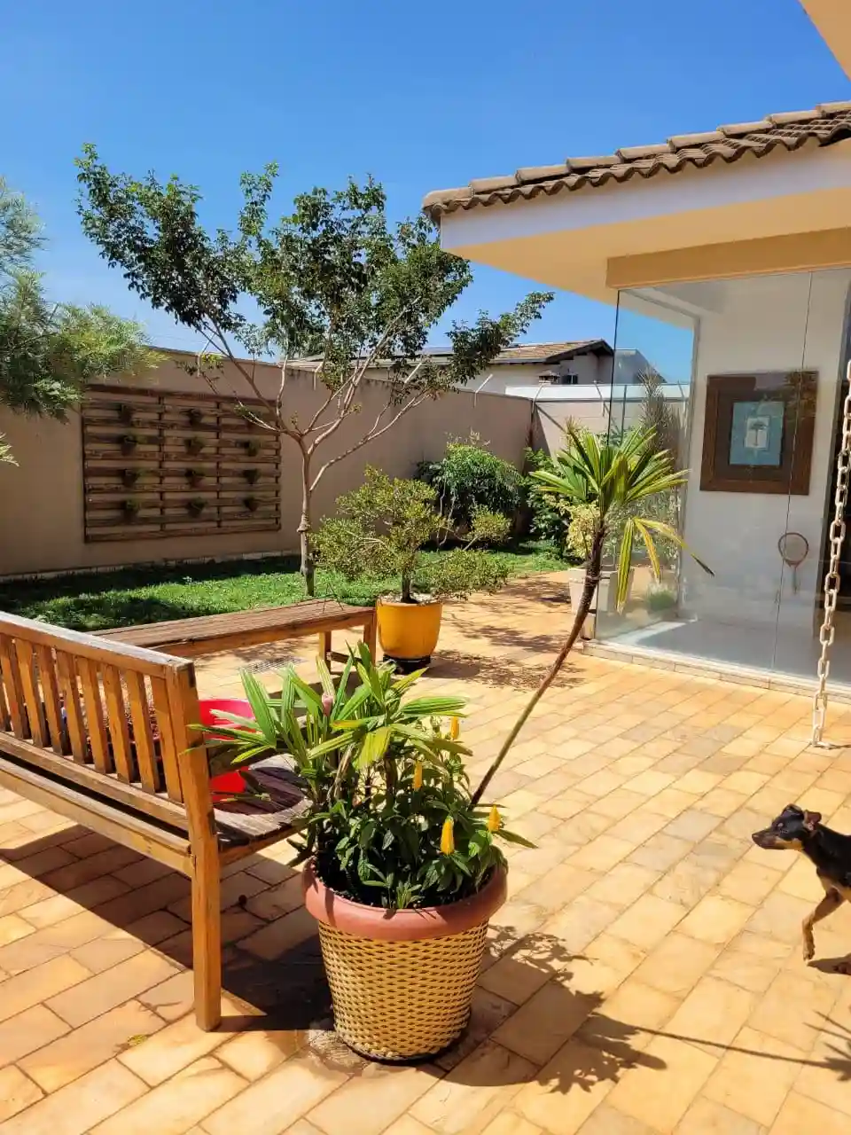 Casa de Condomínio com 4 quartos para aluguel, 214m² — foto 12 de 31