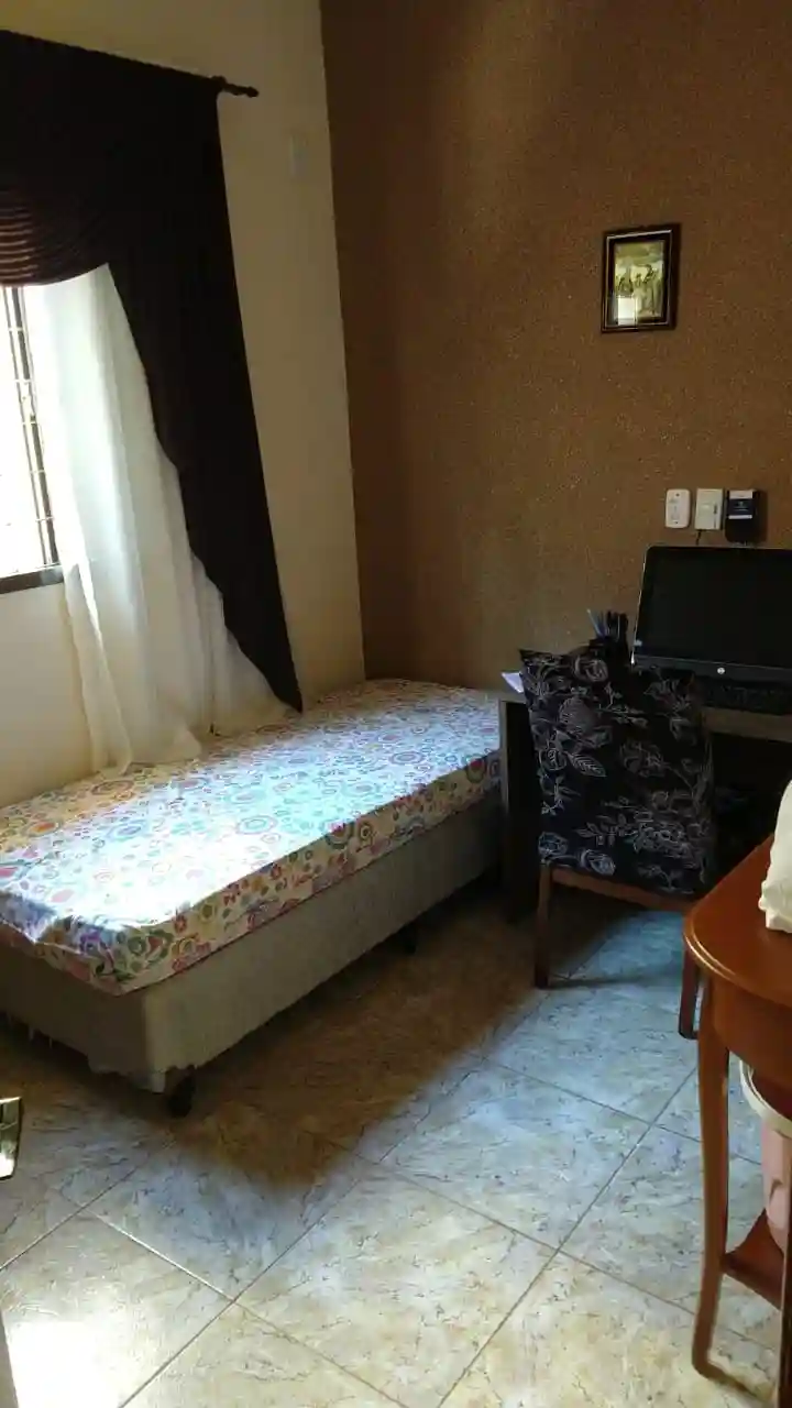 Casa com 3 quartos à venda, 172m² — foto 11 de 13