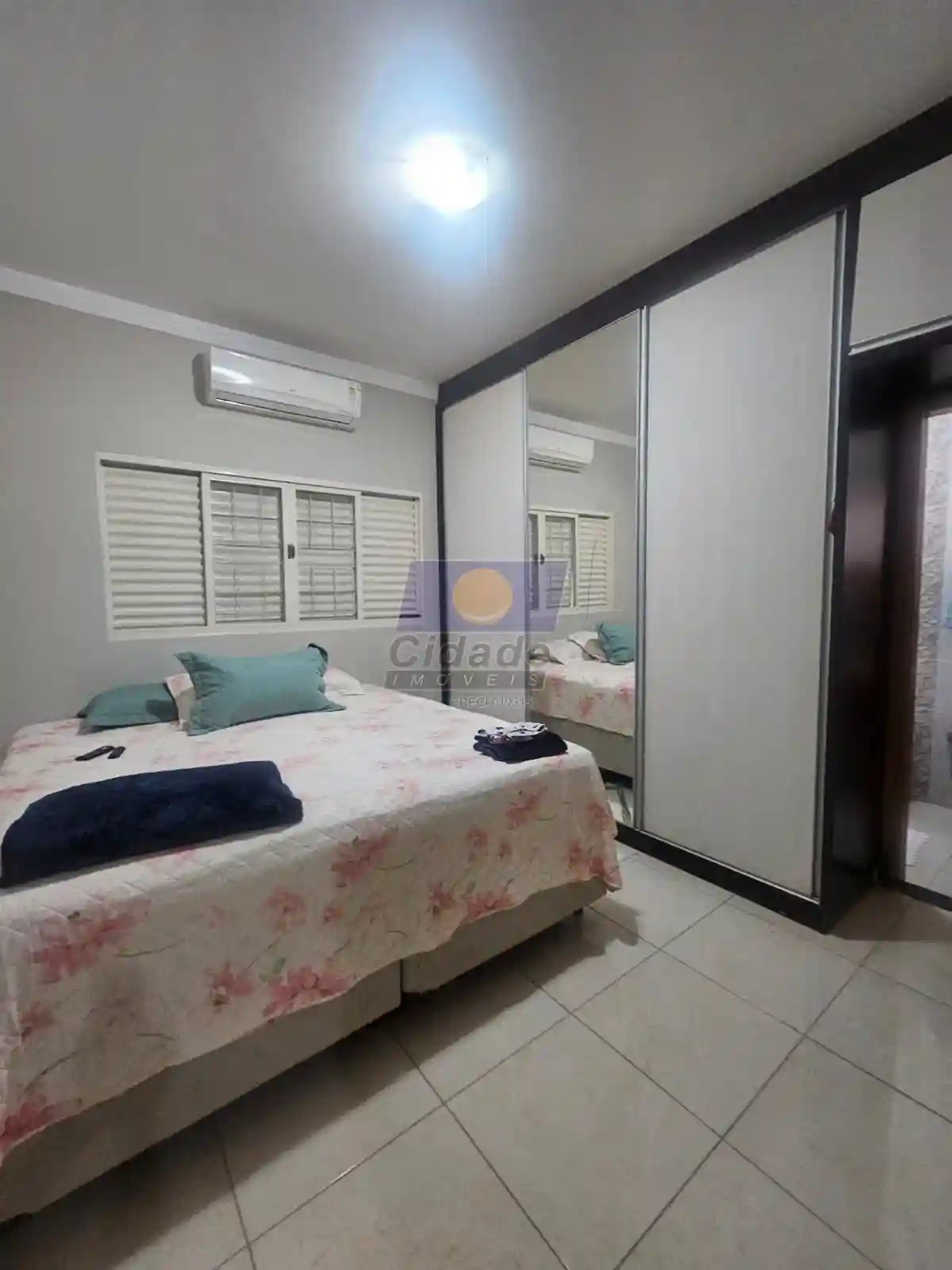 Casa com 3 quartos à venda, 160m² — foto 4 de 13
