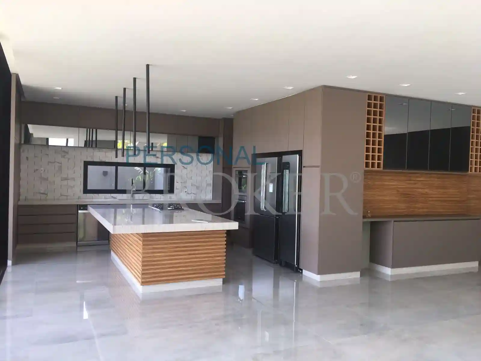 Casa de Condomínio com 4 quartos à venda, 511m² — foto 4 de 22