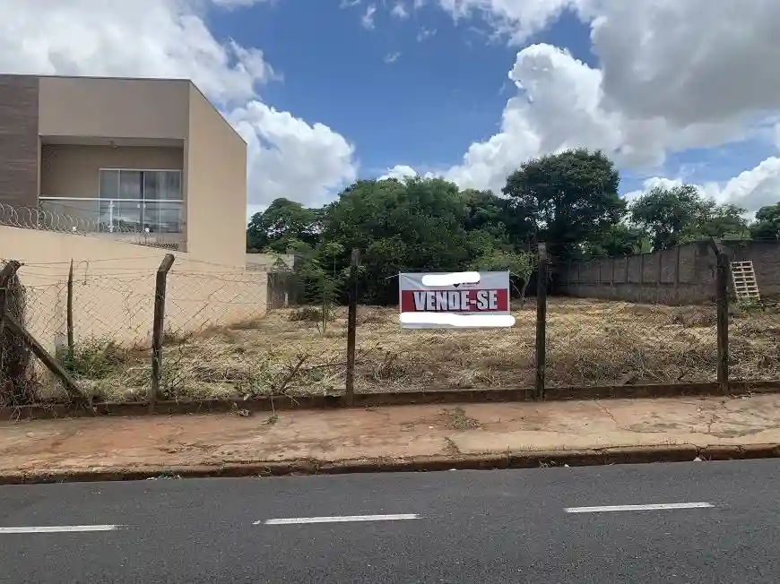 Terreno / Lote / Condomínio  à venda, 968m² — foto 4 de 5