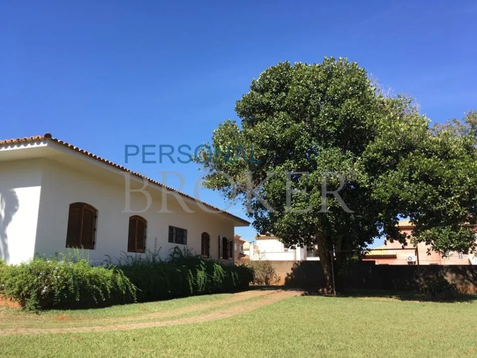 Casa de Condomínio com 4 quartos à venda, 544m² — foto 4 de 5