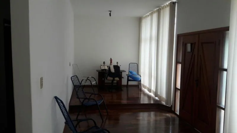 Sobrado com 4 quartos à venda, 360m² — foto 11 de 21