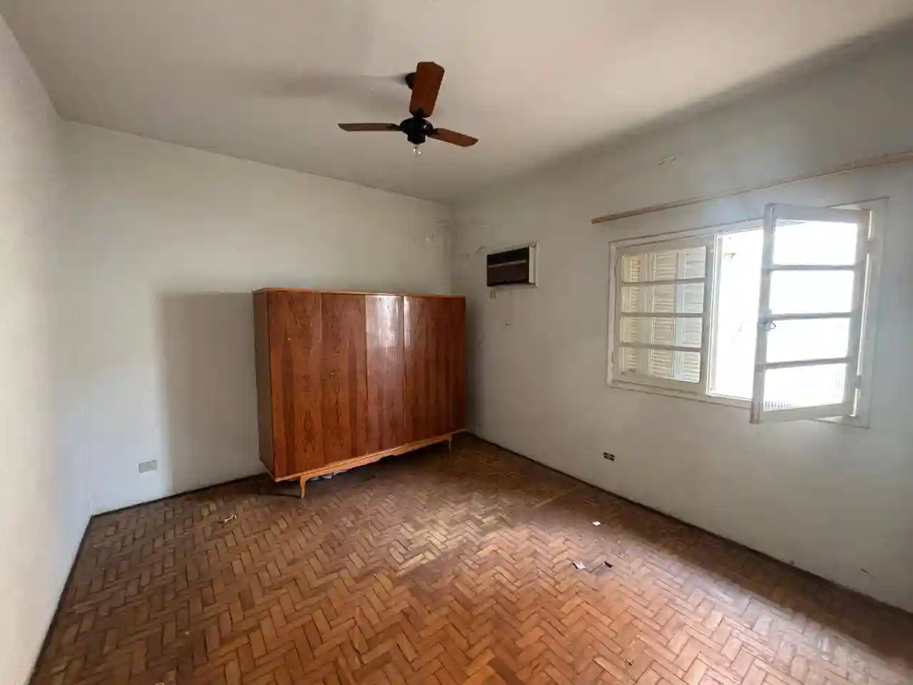 Casa com 2 quartos à venda, 230m² — foto 8 de 19