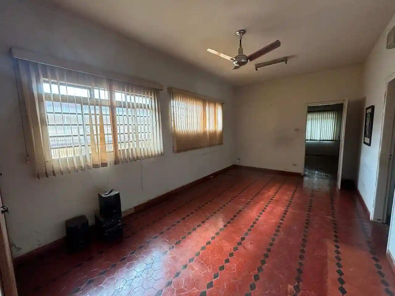 Casa com 2 quartos à venda, 230m² — foto 10 de 19