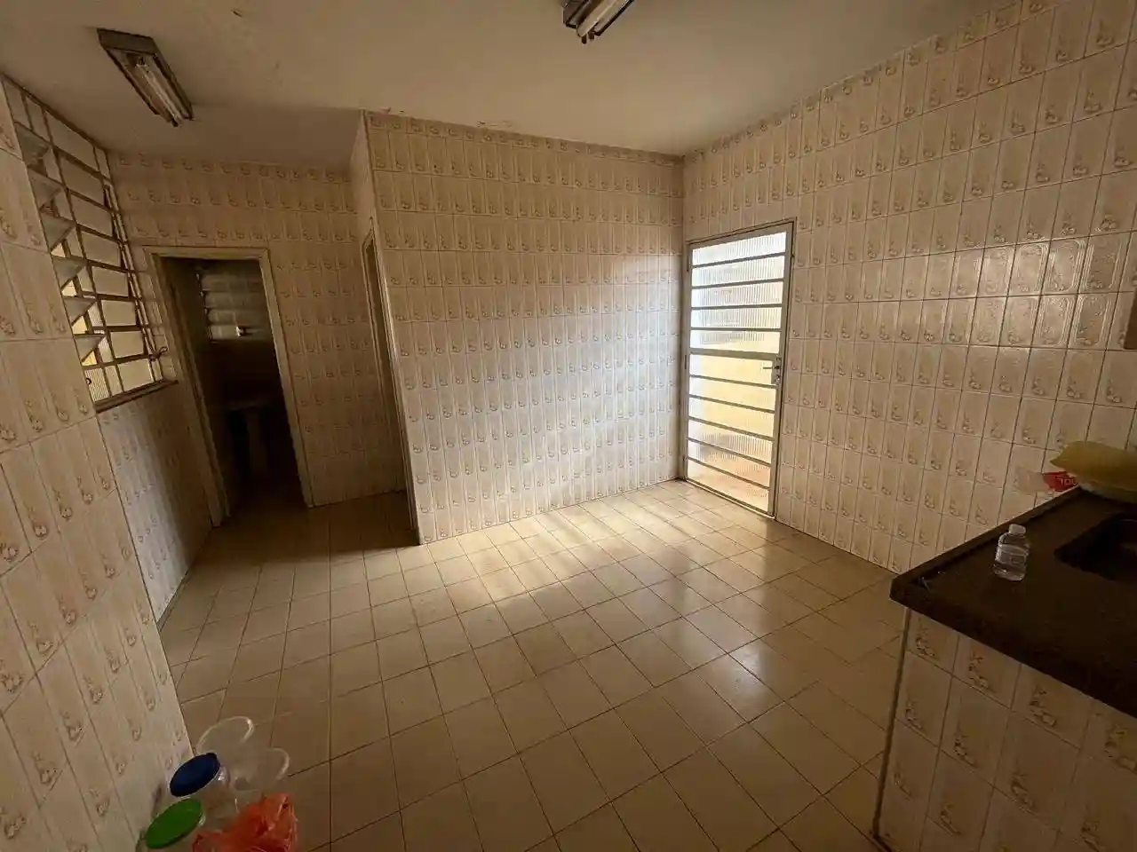 Casa com 2 quartos à venda, 230m² — foto 4 de 19