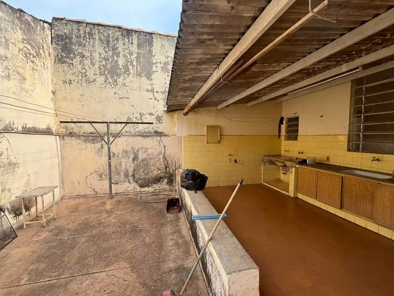Casa com 2 quartos à venda, 230m² — foto 17 de 19