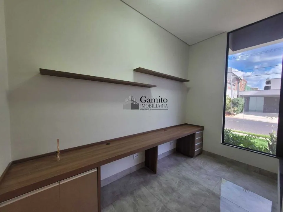 Casa de Condomínio à venda — foto 8 de 10