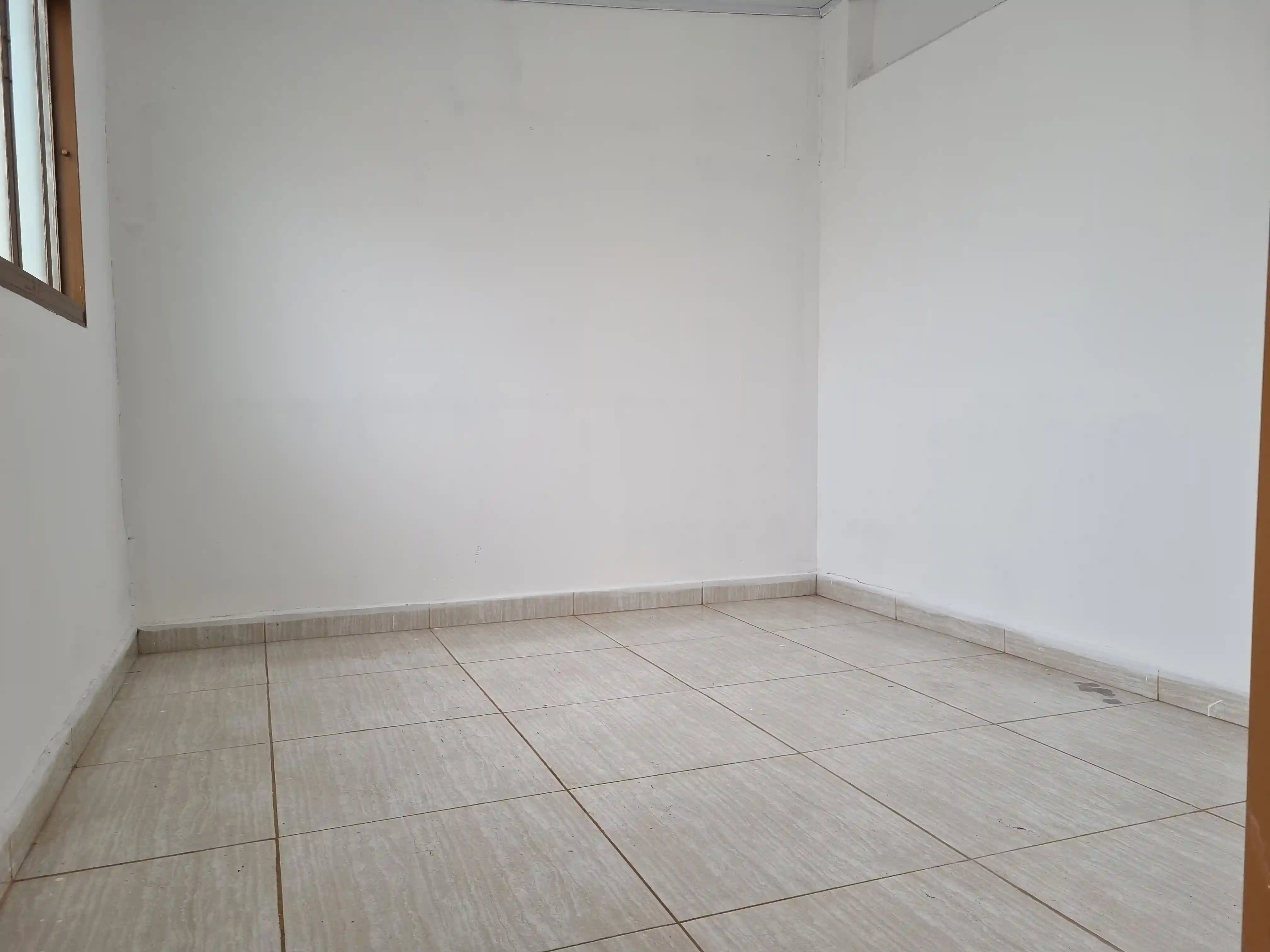 Casa de Vila com 2 quartos à venda, 120m² — foto 2 de 12