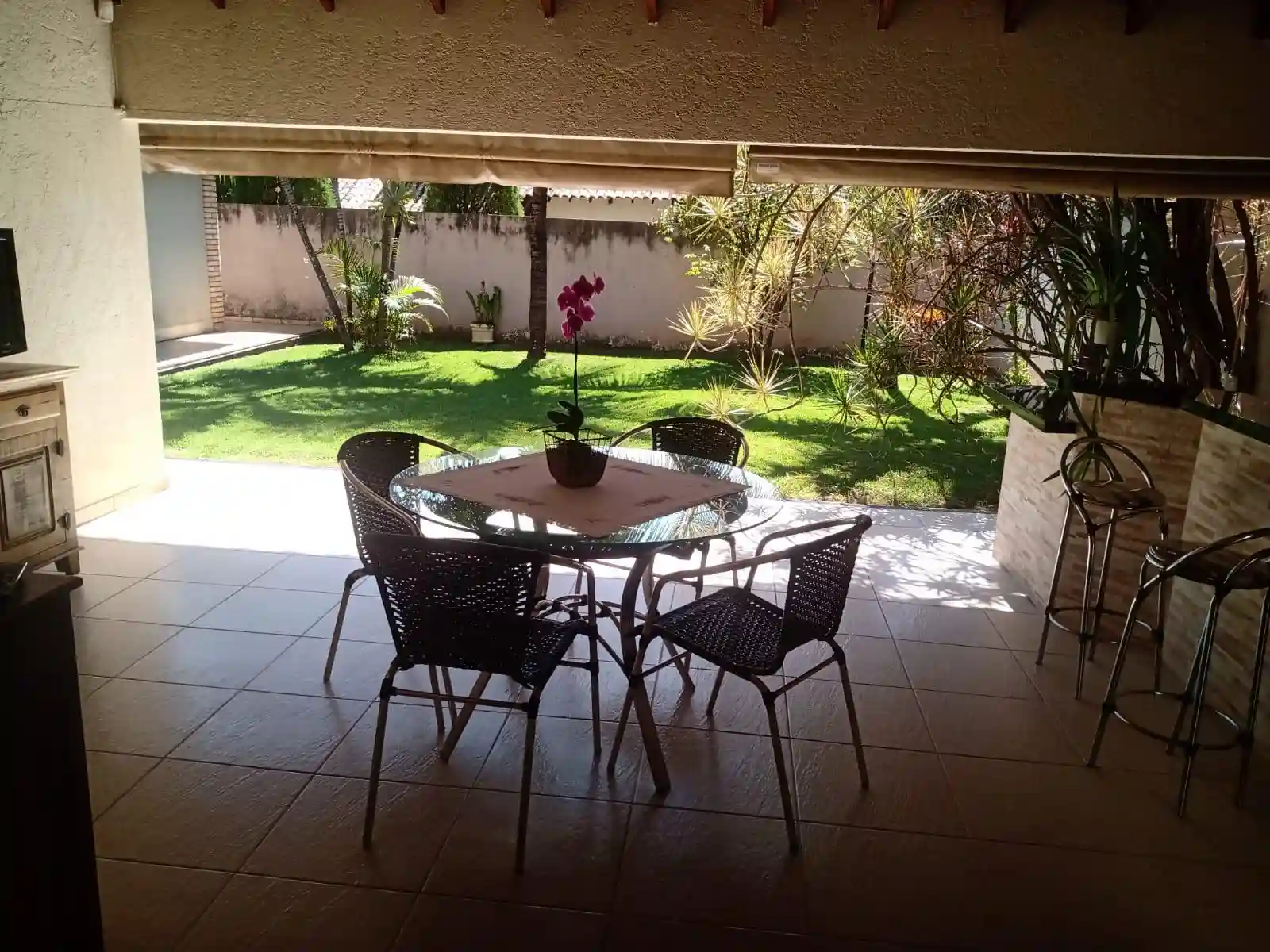 Casa com 3 quartos à venda, 220m² — foto 4 de 21