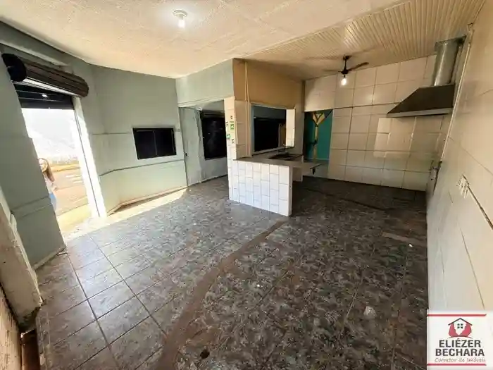 Loja / Salão / Ponto Comercial com 3 quartos à venda, 150m² — foto 12 de 12