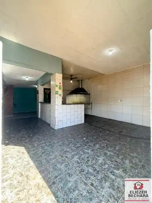 Loja / Salão / Ponto Comercial com 3 quartos à venda, 150m² — foto 8 de 12
