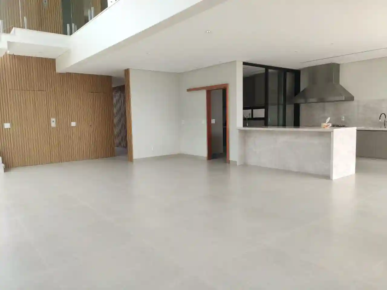 Casa de Condomínio com 4 quartos à venda, 478m² — foto 4 de 17