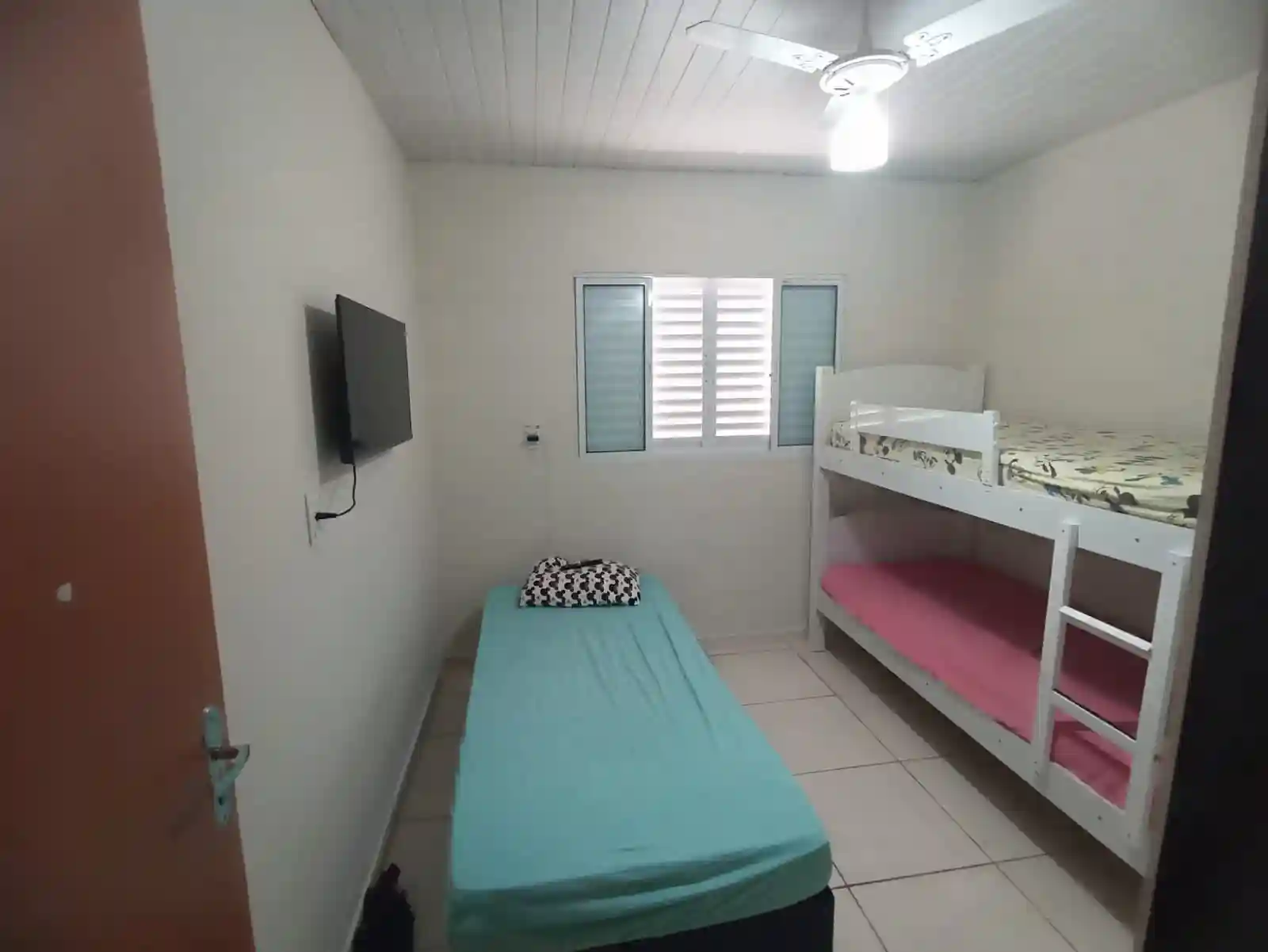 Casa com 3 quartos à venda, 180m² — foto 20 de 23